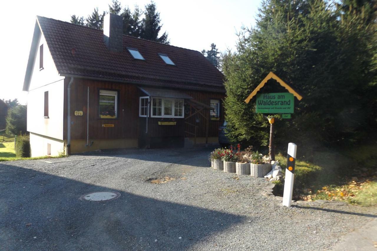 Apartamento Haus Am Waldesrand Tanne Exterior foto